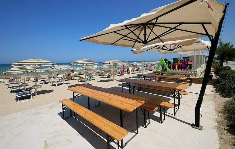 Hotel Caravel