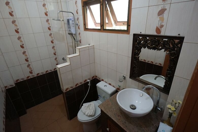 Hotel Phuoobfa Resort