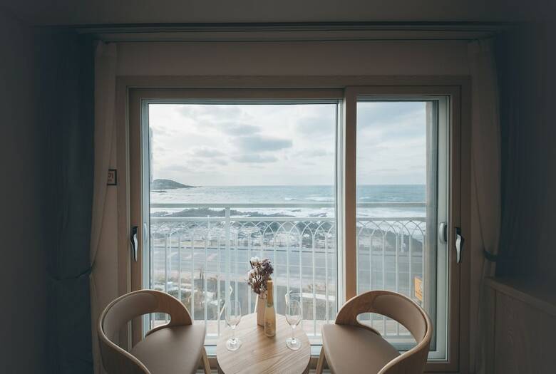 Mon Dieu Hotel