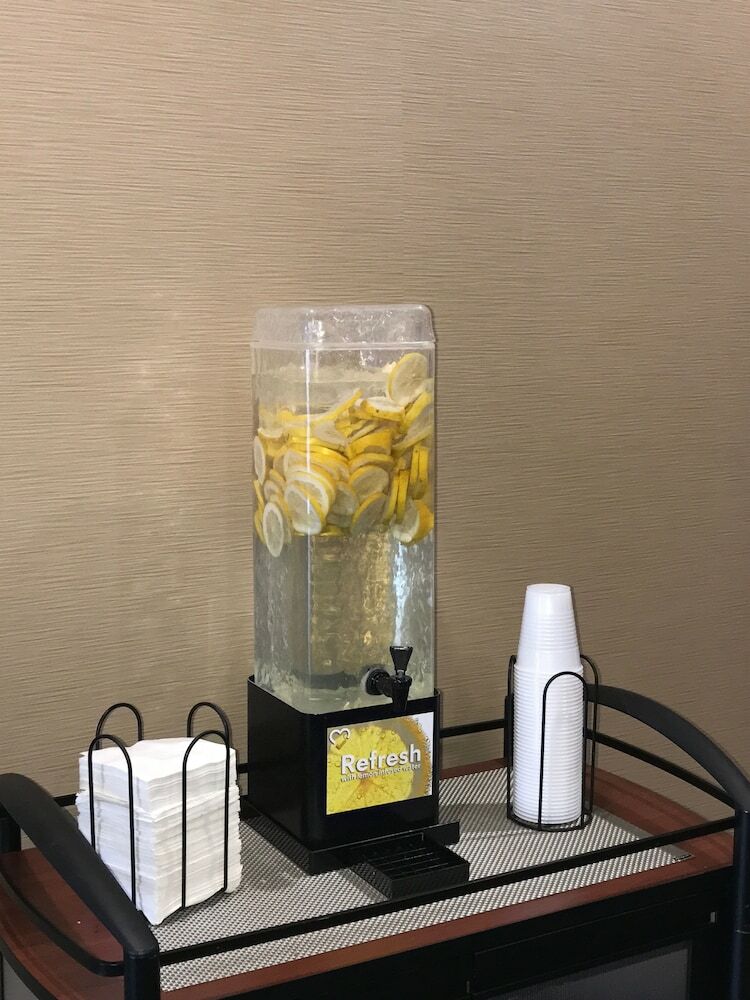 Hotel Comfort Inn & Suites