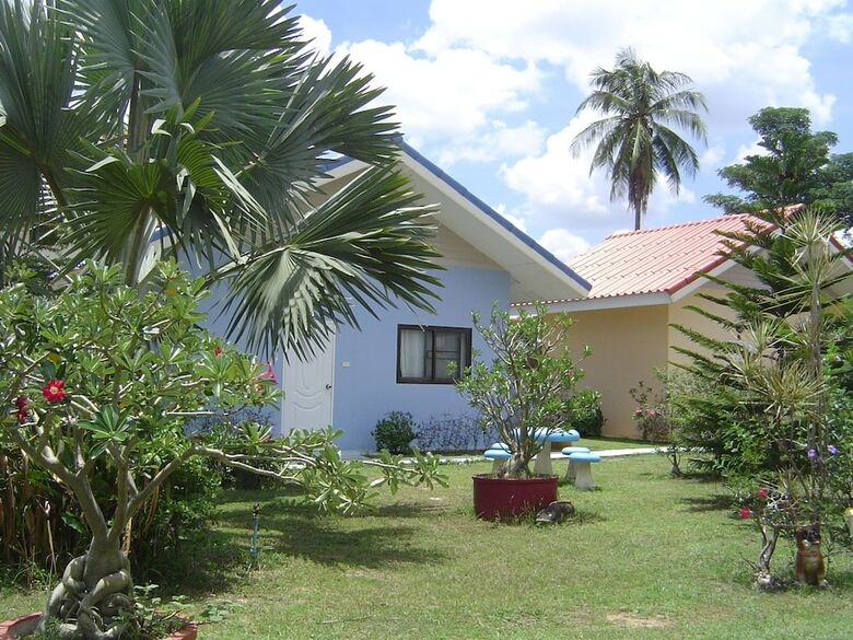 Hotel Mini Golf & Resort Ubon Ratchathani