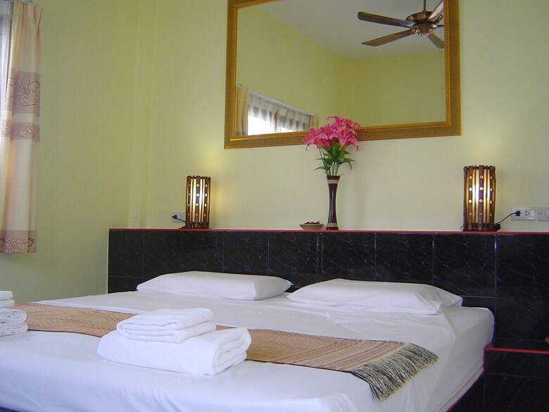 Hotel Mini Golf & Resort Ubon Ratchathani