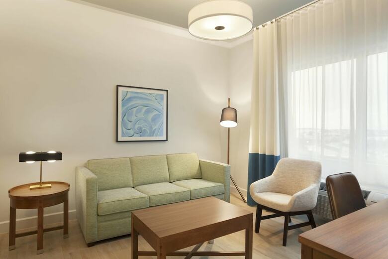Hotel Four Points By Sheraton Miami Airport