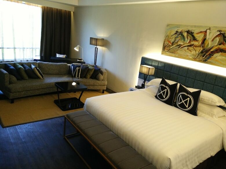 M Roof Hotel & Residences