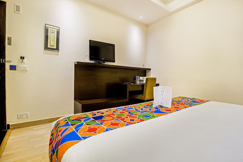 Fabhotel Cabana Gk1