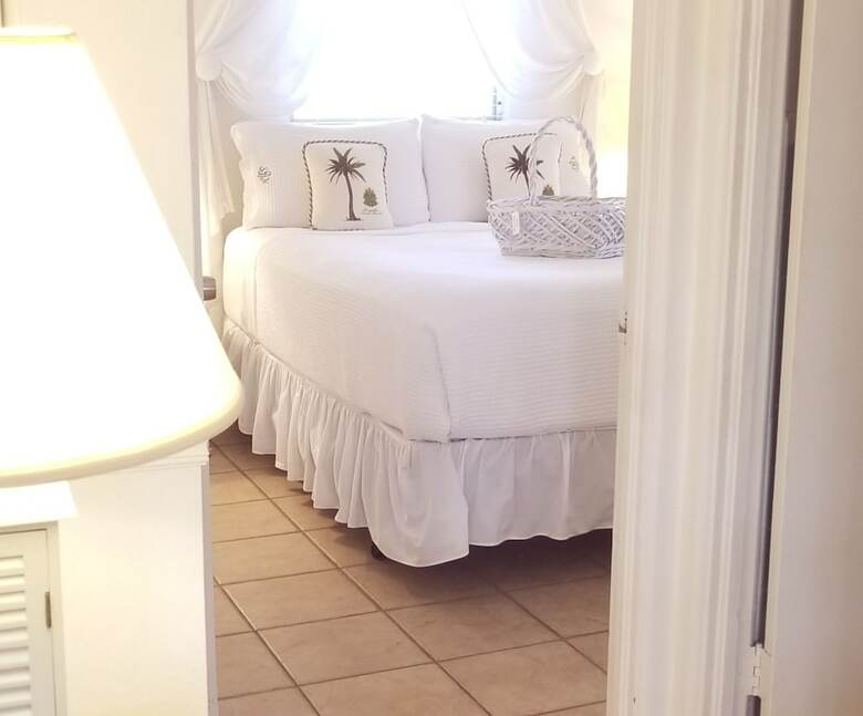 Posada Siesta Key Bungalows