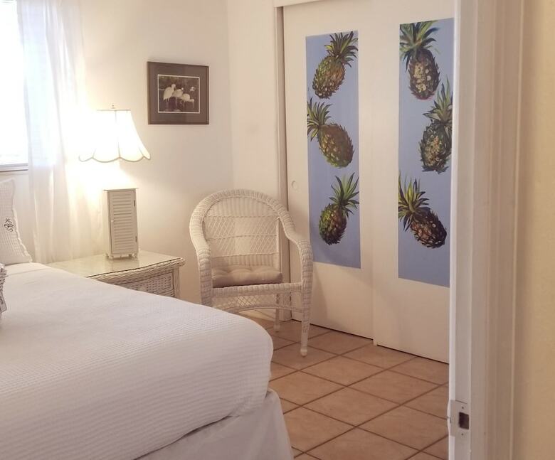 Posada Siesta Key Bungalows