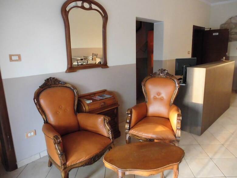 Hotel Benaco Bee Free