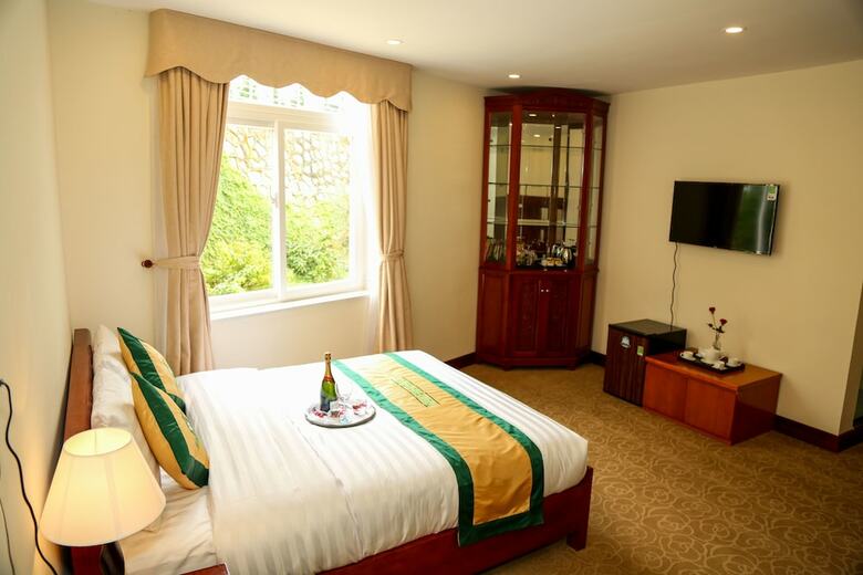 Thuy Hoang Nguyen Hotel Resort & Spa