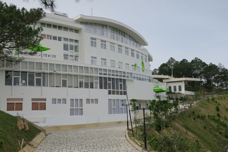Thuy Hoang Nguyen Hotel Resort & Spa