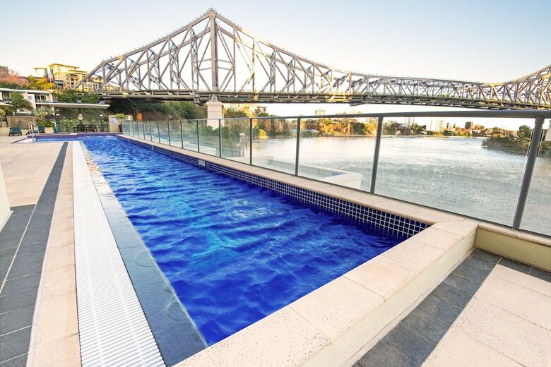 Apartamentos Astra River Place