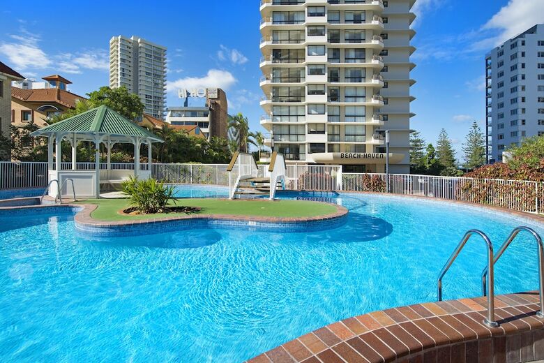 Apartamentos Ultiqa Beach Haven At Broadbeach