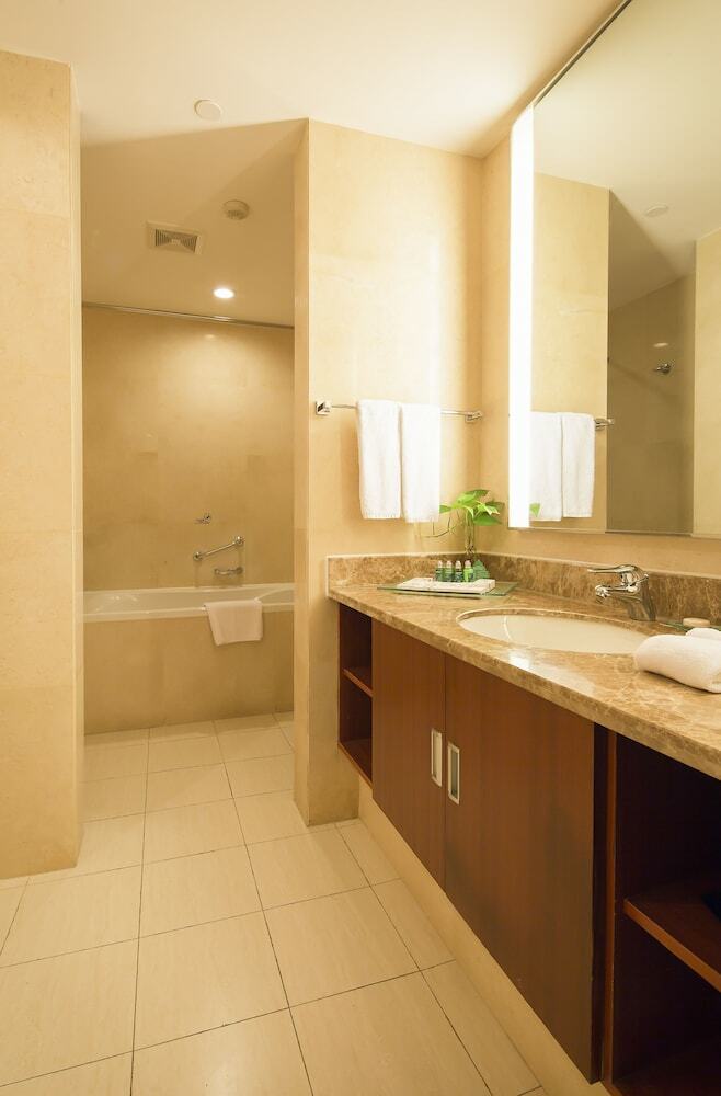 Zhenjiang Iternational Hotel