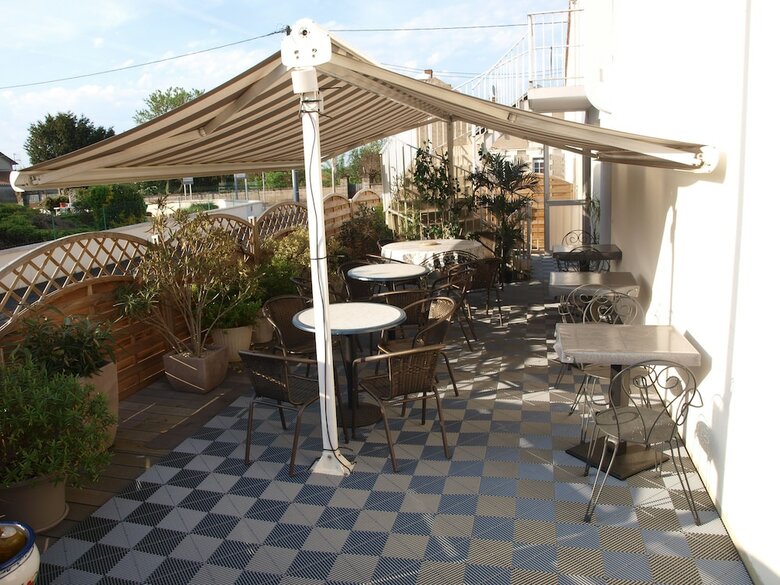 Brit Hotel Confort Thouars