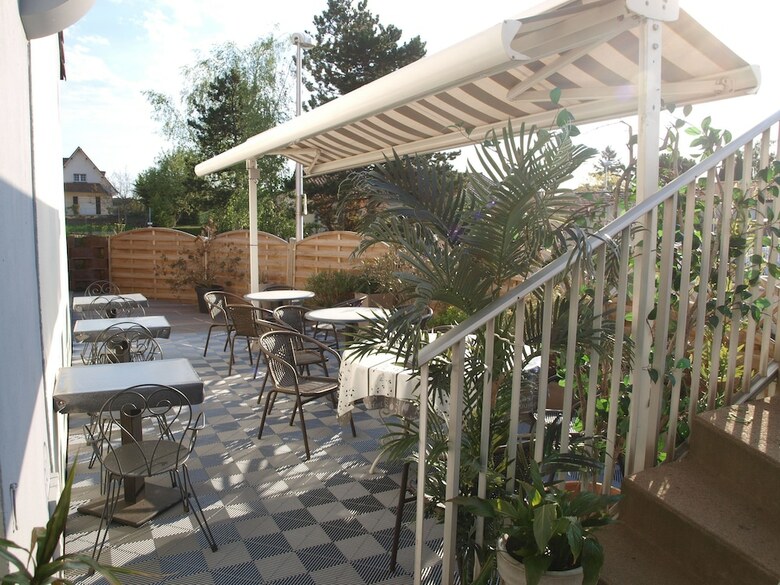 Brit Hotel Confort Thouars