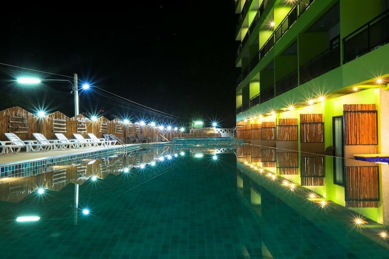Hotel Bullkool Hua Hin