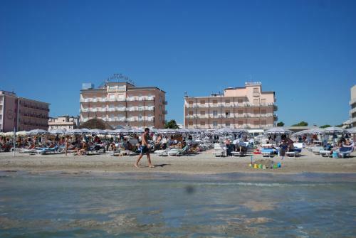 Dea Hotel