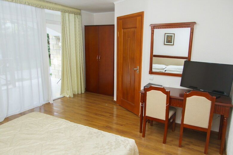 Hotel Resort Center Raduga