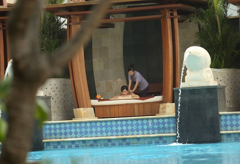 Hotel Ayana Midplaza Jakarta