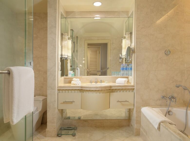 Hotel Ayana Midplaza Jakarta