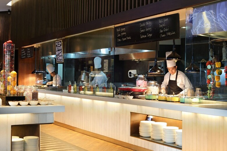 Hotel Ayana Midplaza Jakarta
