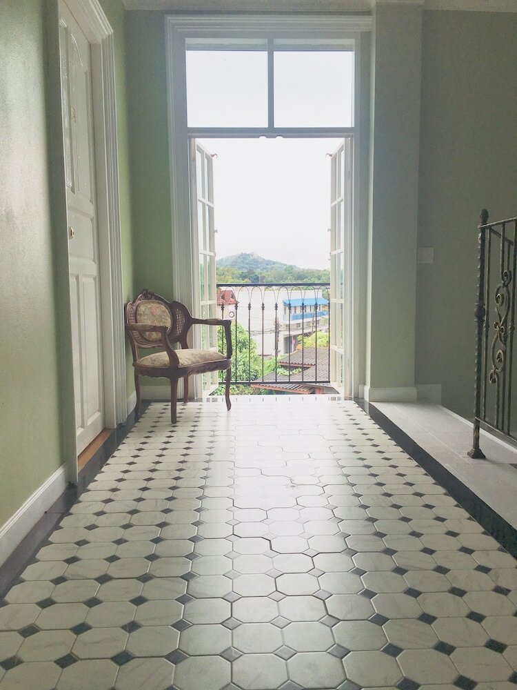 Hotel Nai Suan Bed And Breakfast