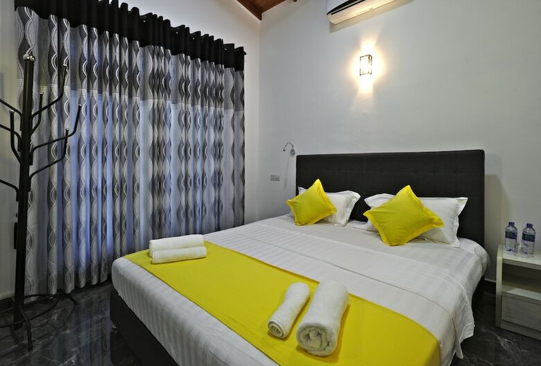 Bed & Breakfast Kandyan Bluestar Villa