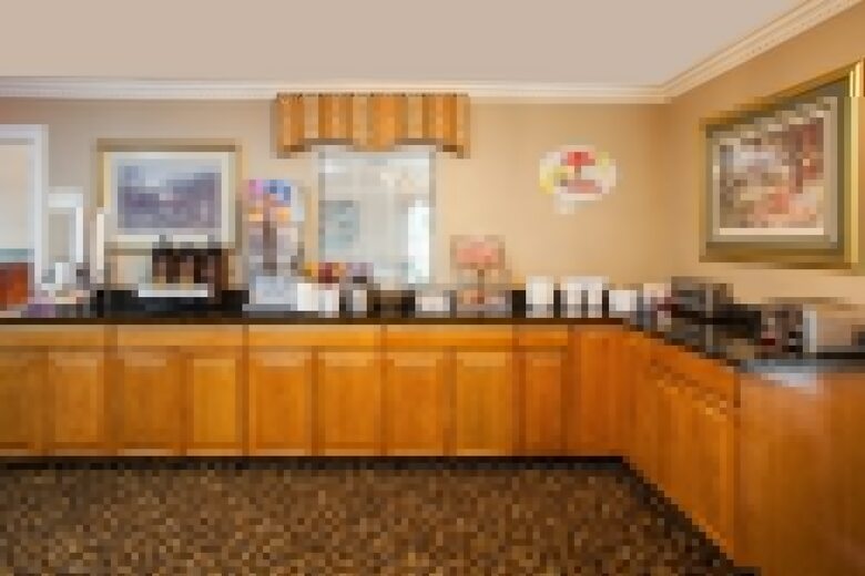 Motel Super 8 By Wyndham Covington