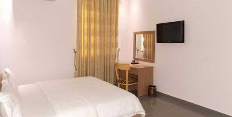 Hotel Kapino Suites