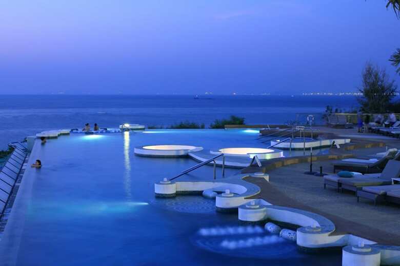 Apartamento Royal Cliff Beach Hotel