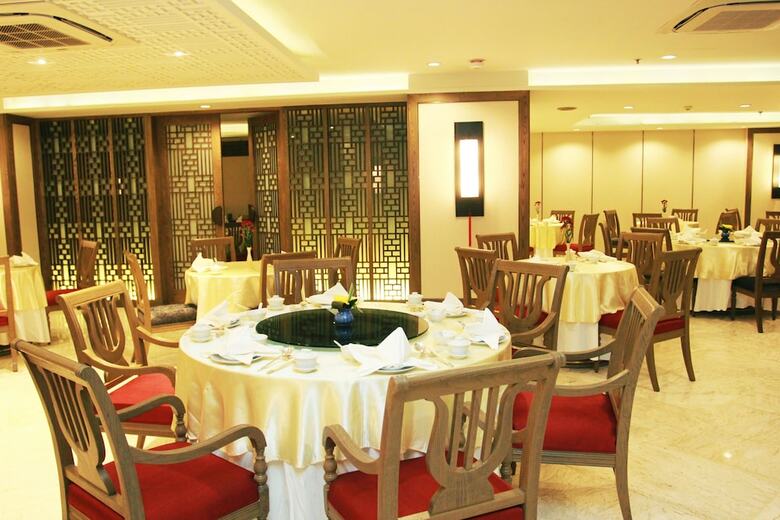 Apartamento Royal Cliff Beach Hotel