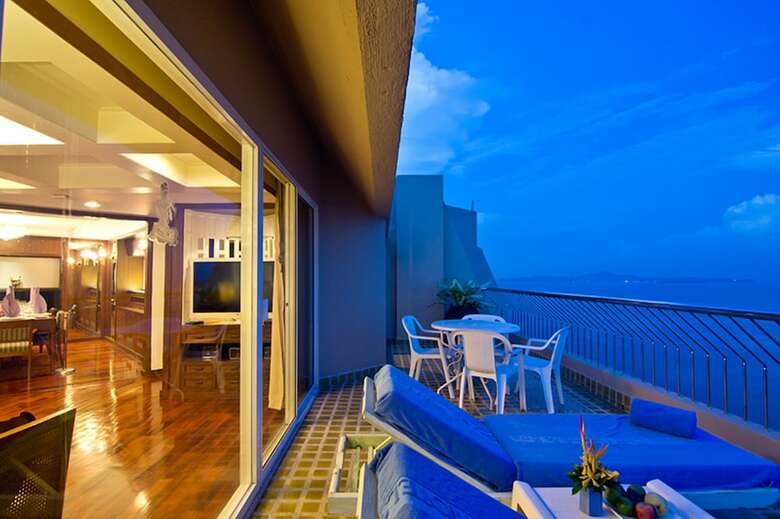 Apartamento Royal Cliff Beach Hotel