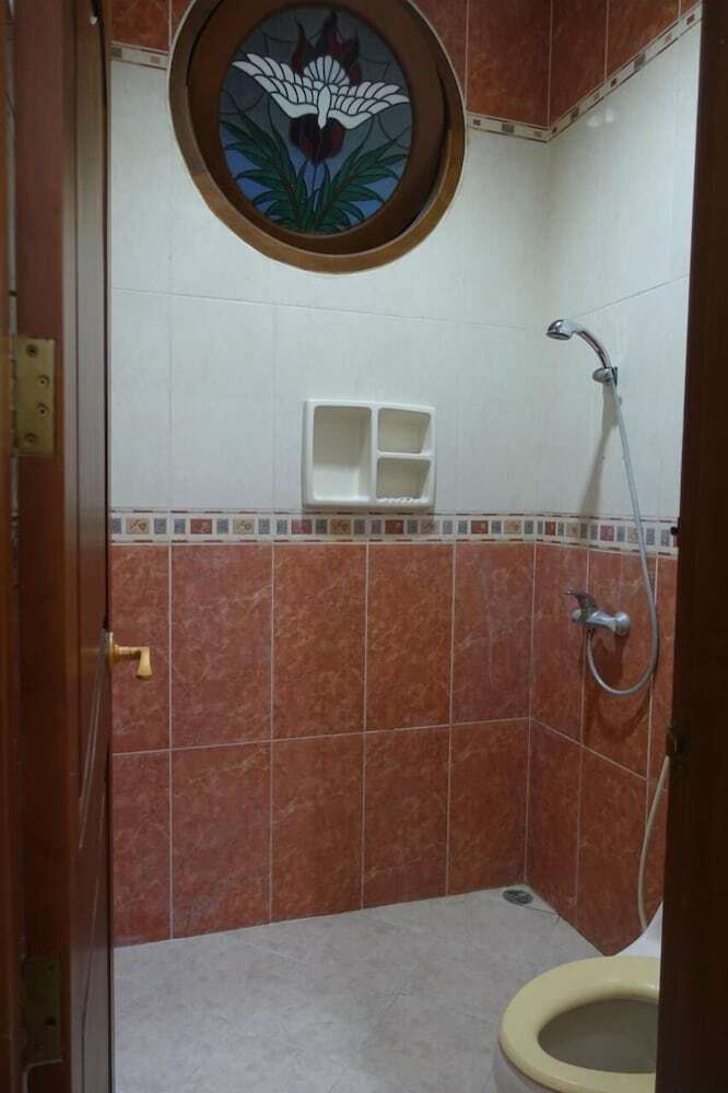Hostal The Backpacker Semarang - Hostel