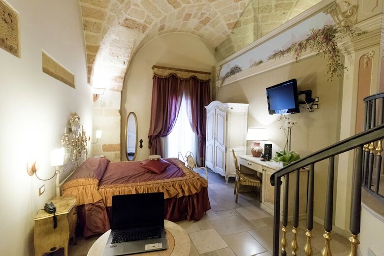 Kelina Charme Hotel