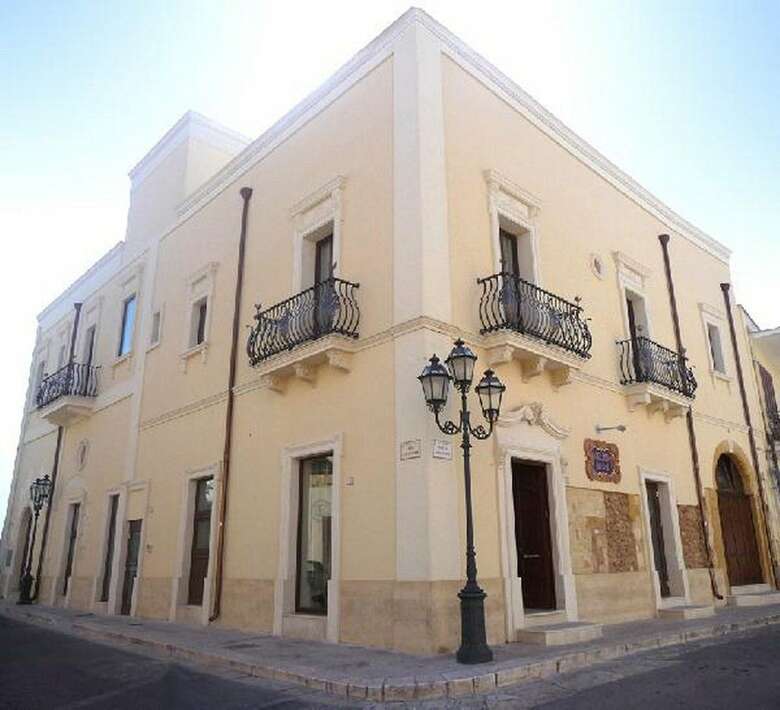 Kelina Charme Hotel