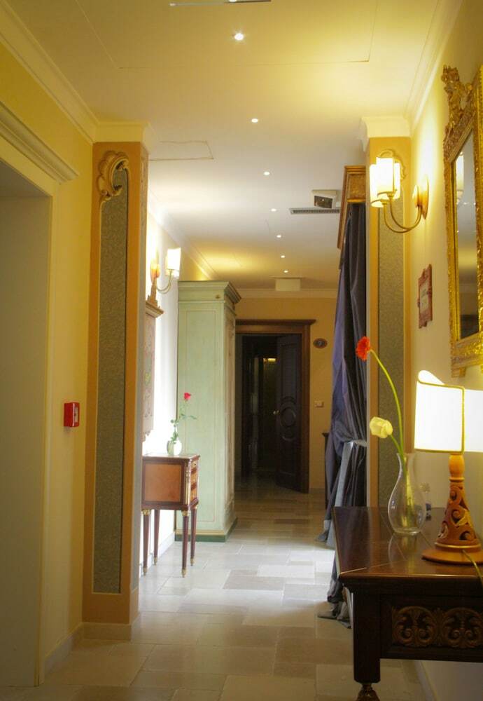 Kelina Charme Hotel