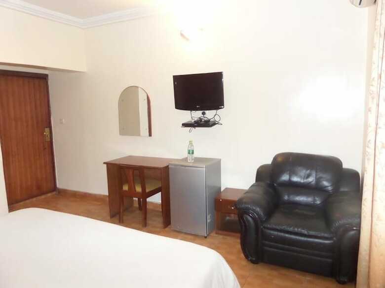 Hotel Bay Suites