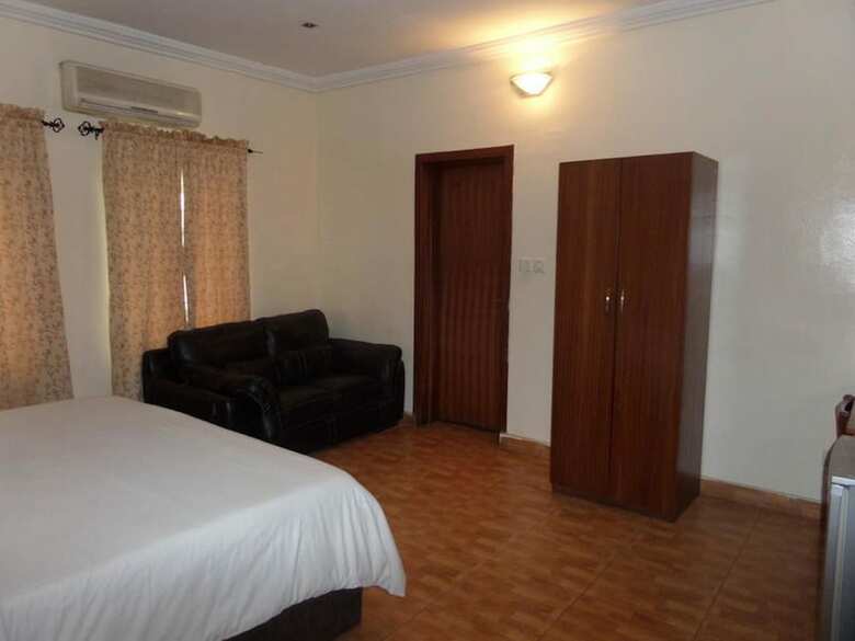 Hotel Bay Suites