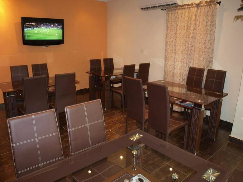 Hotel Bay Suites