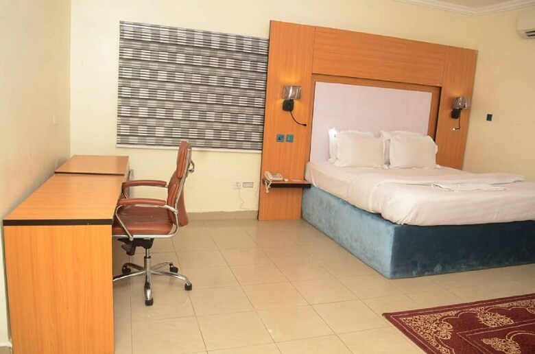 Extended Stay Grand Hotel