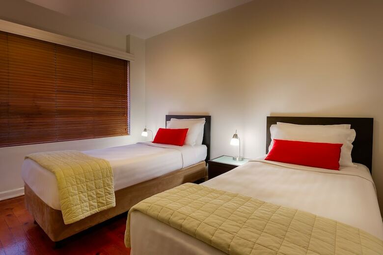 Hotel Crest On Barkly