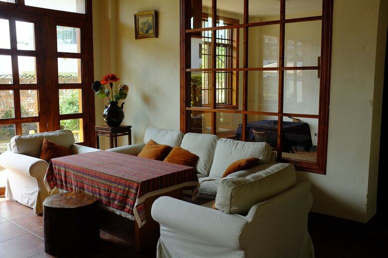 Hostal Yangshuo Eden Yha