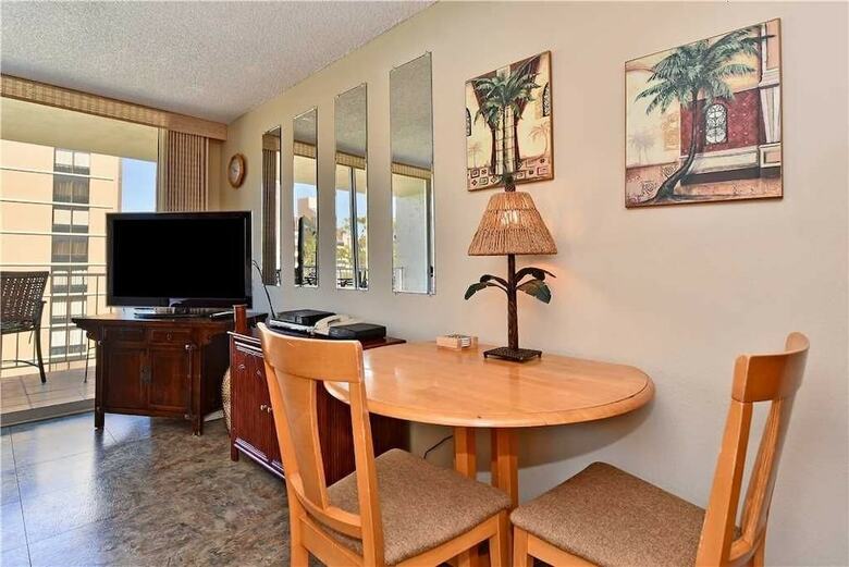 Royal Kahana #617 - Studio Condo