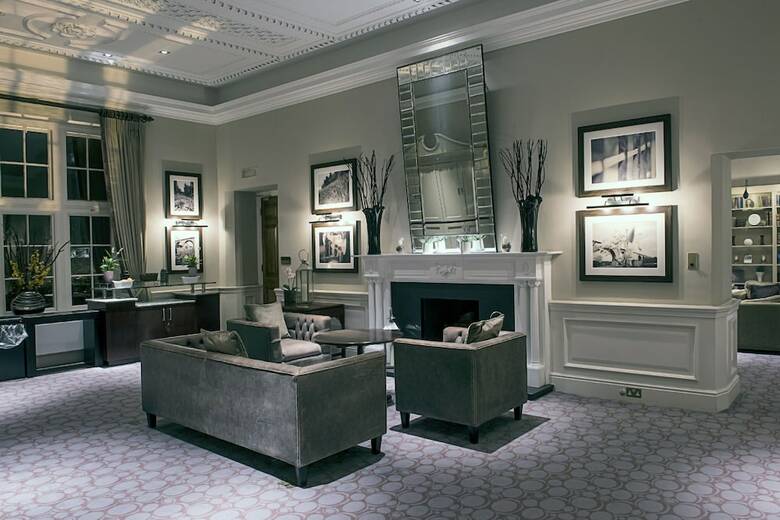 Hotel de Vere Cranage Estate