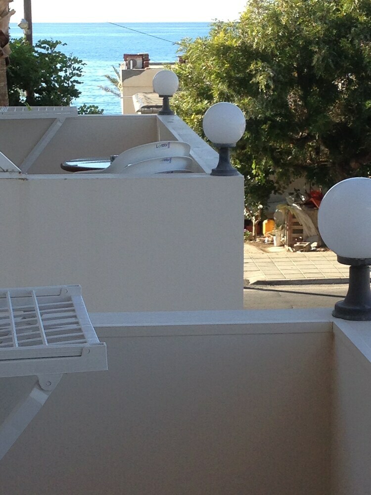 Astrofegia Apartments