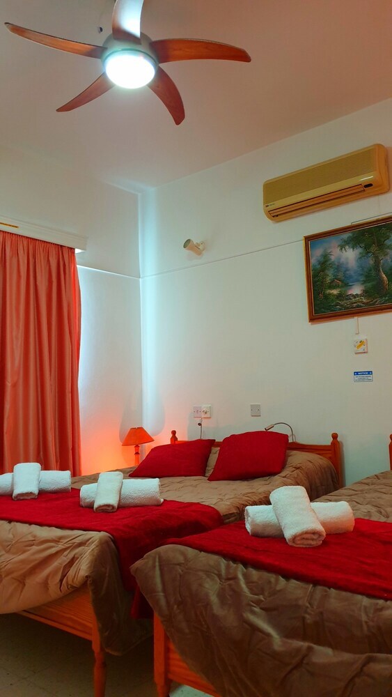 Astrofegia Apartments