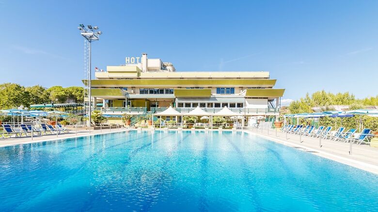 Hotel Country Club
