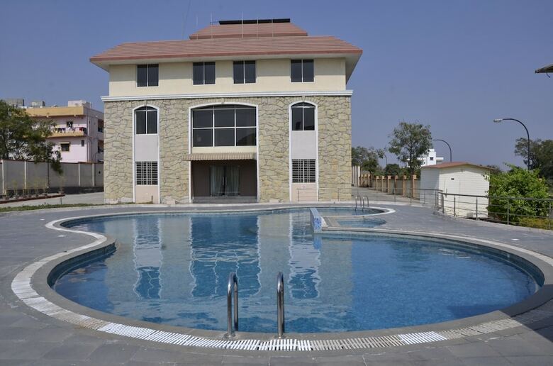 Hotel Zip By Spree Hinjewadi