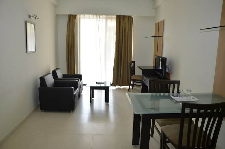 Hotel Zip By Spree Hinjewadi