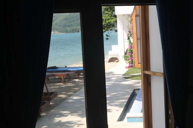 Hotel The Place Beach Bungalows